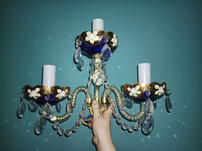 Бра люстра Чехия багемаси бу сакланиши жуда яхши.