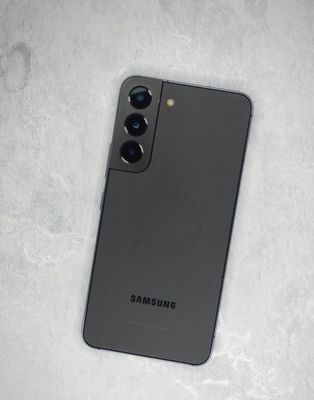 Самсунг s22 5g. 8/256