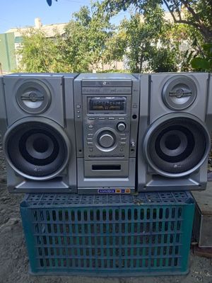 Муз.центр Lg LX K3350 оригинал