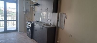Янги кухоный мебел ва газ плита сотилади