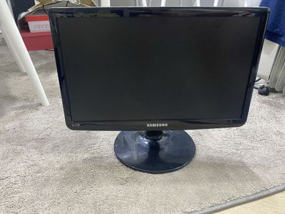 Монитор Led samsung для компьютера