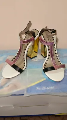 женские обувь