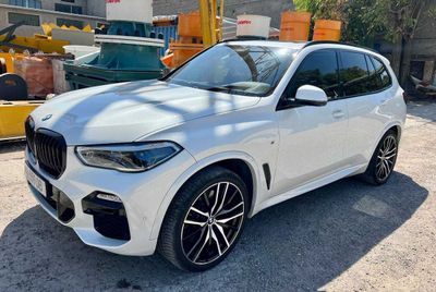 В продаже Автомобиль BMW X5 xDrive40i