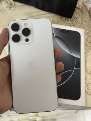 iPhone 16 Pro Max 256 White