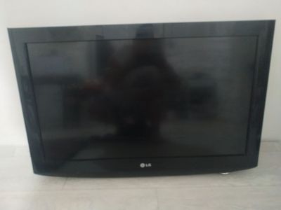 Телевизор LG 32 dg