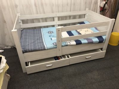 Detskiy karavat sotiladi ishlatilgan