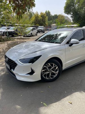 Hyundai Sonata 2022