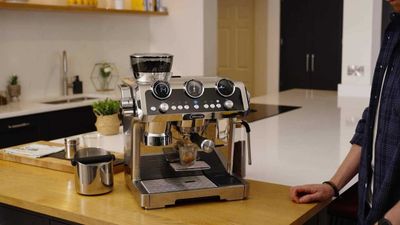 Кофеварка Delonghi 9865 La Specialista Maestro для ценителей кофе