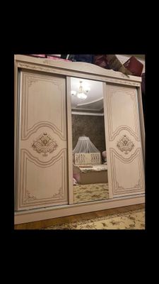 Mebel sotladi 2.500.000