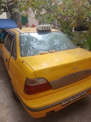 Нексия 1 Daewoo.