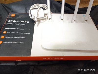 Продается wi-fi Mi router 4C