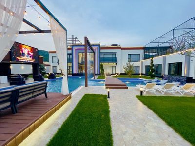 Vip dam oluvchilar uchun RESTO 25