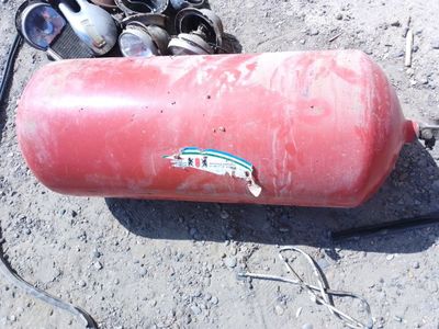 Газ балон сотилади