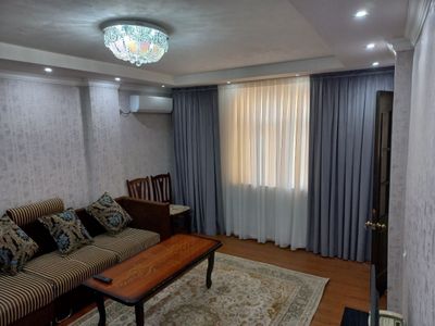 Сдаётся 2-комнатная около Аэропорта, 400