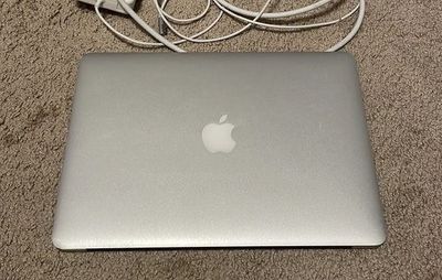 MacBook Air2017 Core i7 512