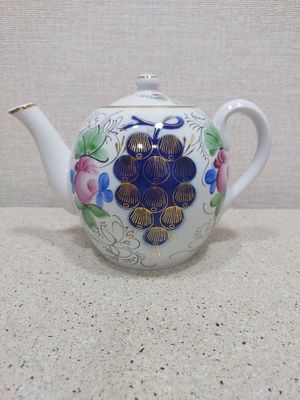 Чайники большие