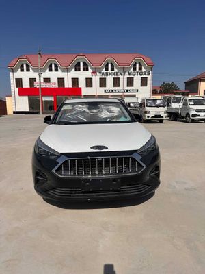 Jac J 7 sedan Yangi dilerdan