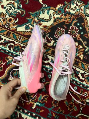 F50 сотилади 38 размер