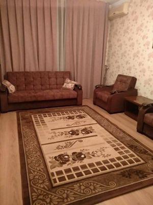 Сдается 3 ком Между Глинка ГАИ и Церковь Госпитальный.