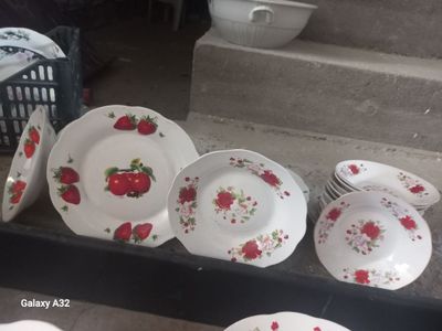Продаются тарелки