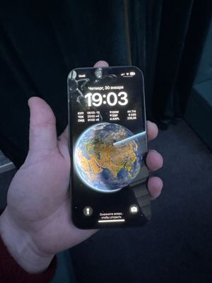 Iphone 13. 128гб зеленого цвета