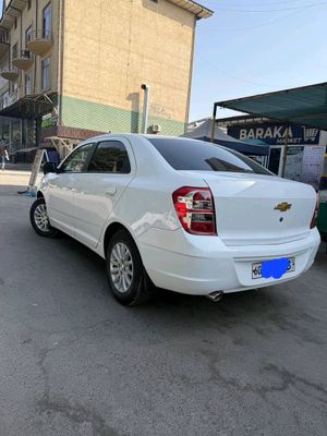 Qobilt sotiladi 4 pazitsa sotiladi