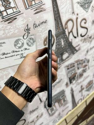 samsung a 51 sotiladi karopka bor xolati ideal