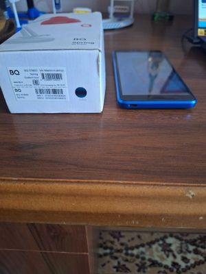 Продам смартфон BQ-5740G Spring, недорого