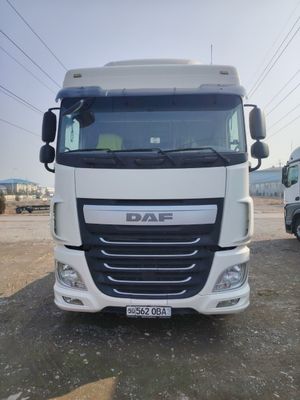 Тягач DAF 105 460 FT Йили: 2017 йил