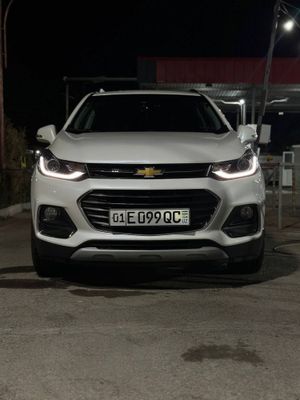 Tracker 1 sotiladi holati ideal qogan malumot telda