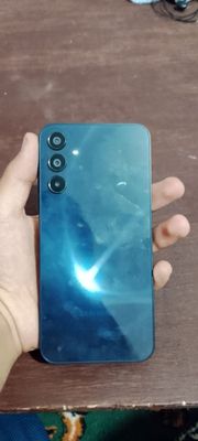 Samsung A 15 6 ga 128 srochno sotiladi