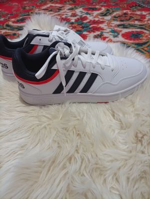 Krasofka adidas 45razmer