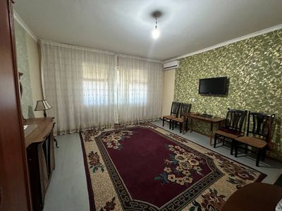 Vositachilik xaqi yoʼq Qushbegi 2 xona hamma sharoiti bor