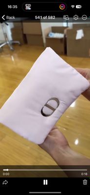 Dior оригинал,косметичка внутри мини тушь и парфюм