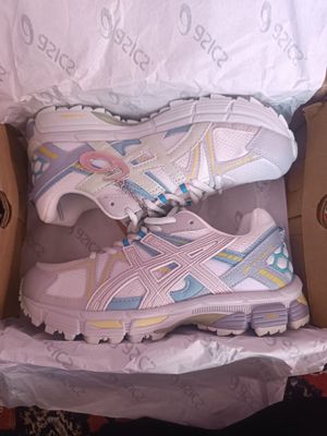 кроссовки gel kahana 8