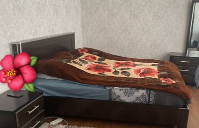 210-190 krovati o’zi bez matras YAXSHILAB O’QIB TEL QILING