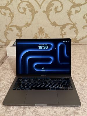 MacBook Pro M2 (13.3” / 8GB / 256GB)