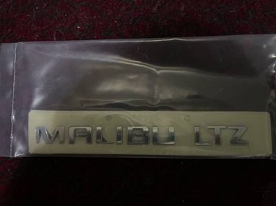 Turli avtomobillar uchun emblema – original va sifatli! BMW, Mercedes
