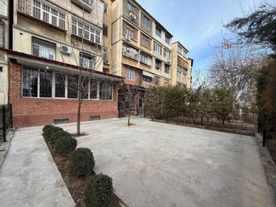 Аренда квартира Юнусабод 19.кв 4/1/5 Йоли йузи корнп туради