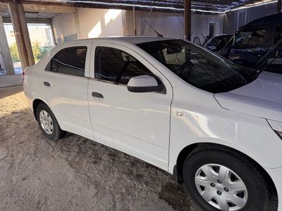 Продается авто кобальт, 2 позиция, механика, пробег 39,000
