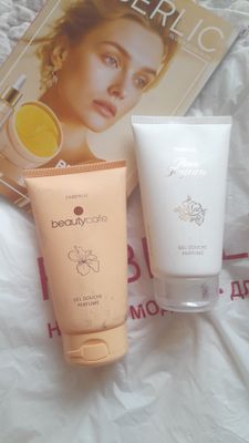 Beauty Cafe ayollar uchun parfyumlashgan dush geli