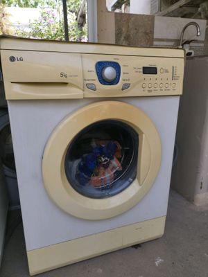 продается стиральная машина