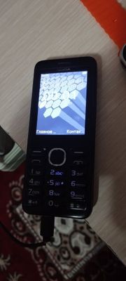 Nokia satiladi jaxsi