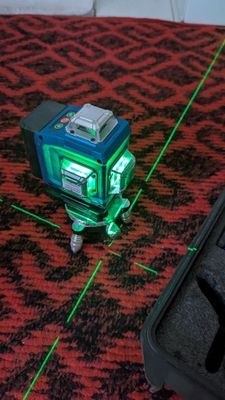 Lazer uroven 4 D compact