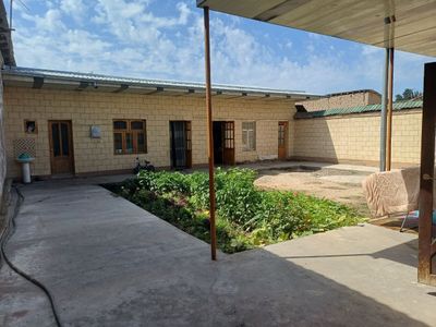 Sergelida hovli sotiladi