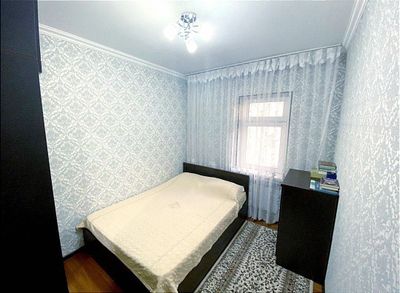 Sergeli mashina bozor oldida ijaraga kvartira