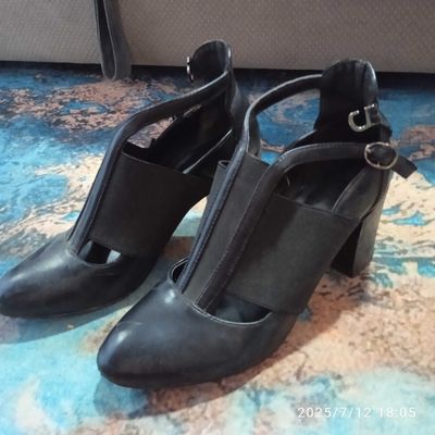 Туфли женские продам