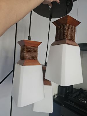Люстра из трех плафонов