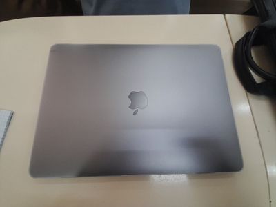 Mac book air 8/256