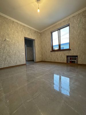Продаётся дом 3х- комн. 1.6 сотки. Евроремонт. Кирпичный. Новый. 75 м²